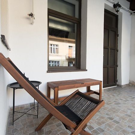 Lovely Brasov Flat With Patio And Mountain Views Eksteriør billede